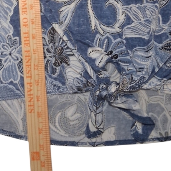 EUC PerSeption Concept Sz. XL Blue/White Bell Shaped Half Sleeve Blouse - Picture 10 of 11